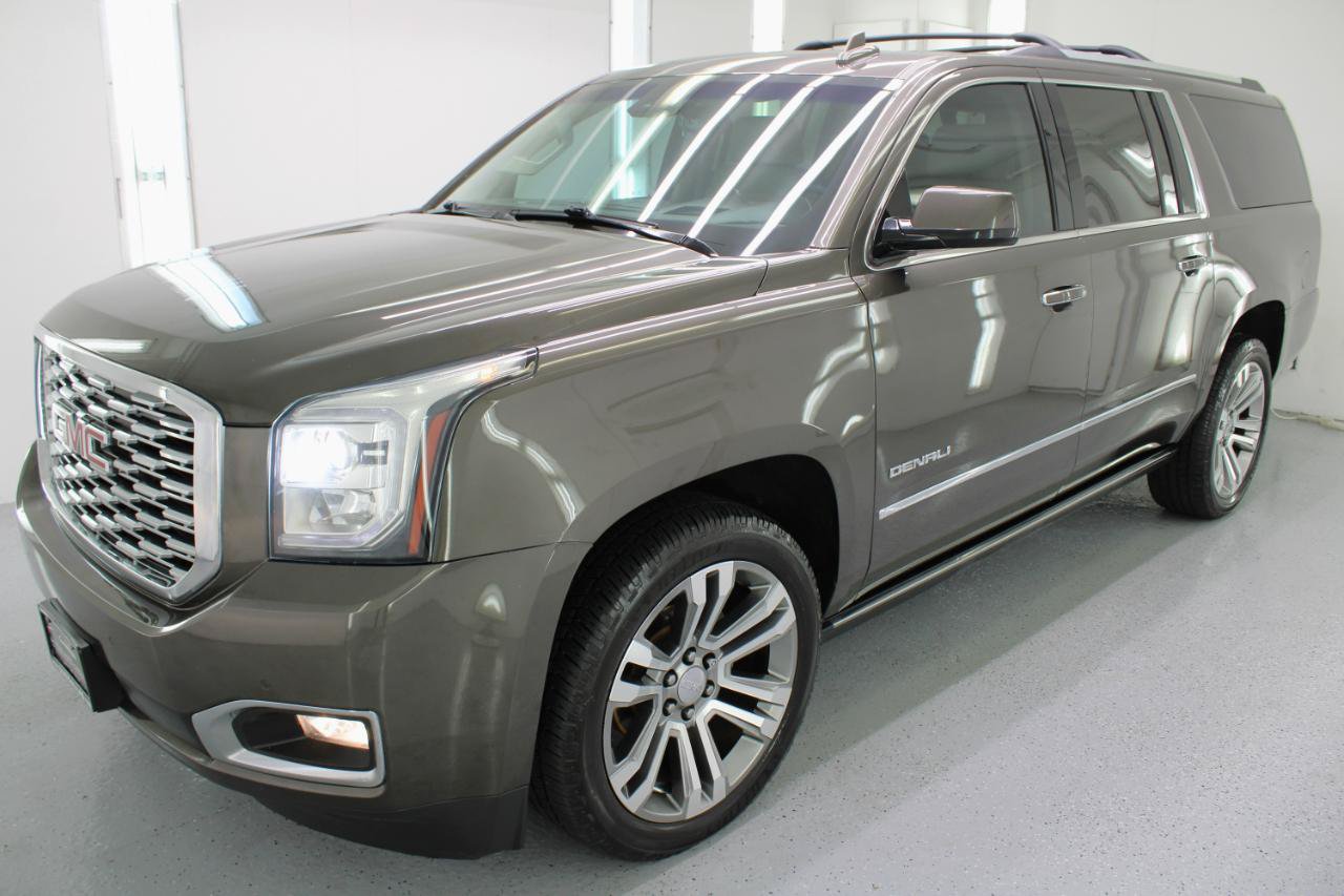 Used 2019 GMC Yukon XL Denali w/ Denali Ultimate Package AWD/4WD image 5