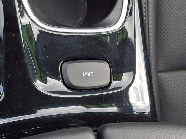 Certified 2023 Buick Envision Essence w/ Technology Package I image 27