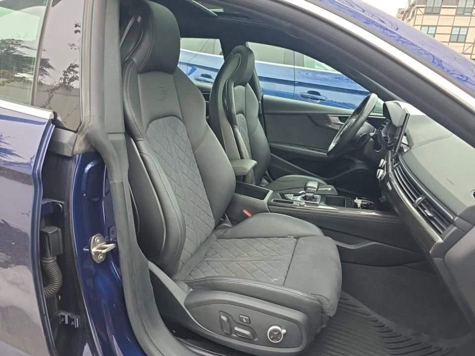 Used 2022 Audi S5 Premium Plus w/ Premium Plus Package image 3