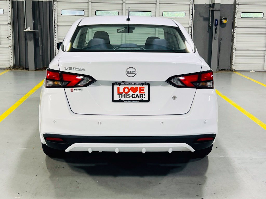 Used 2024 Nissan Versa S w/ Trunk Package FWD image 16