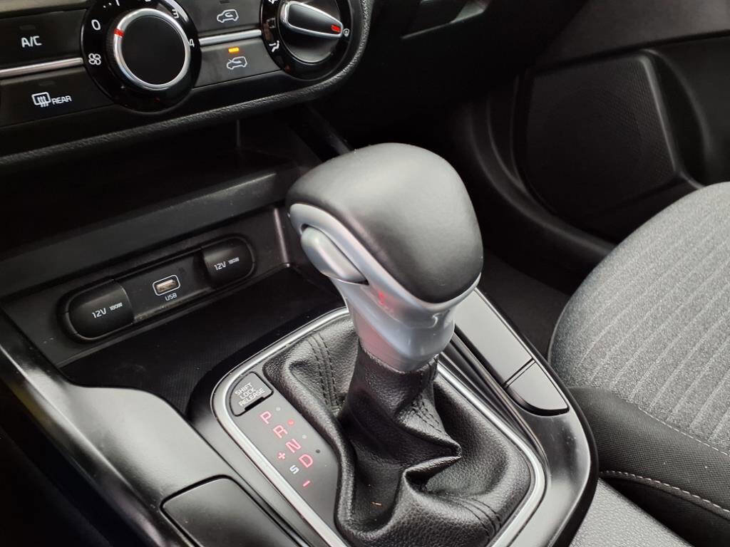 Used 2021 Kia Soul GT-Line FWD image 20