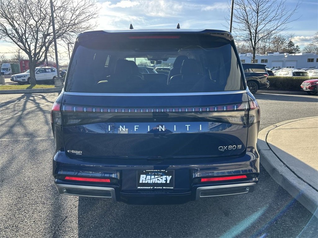 Certified 2025 INFINITI QX80 Sensory image 7