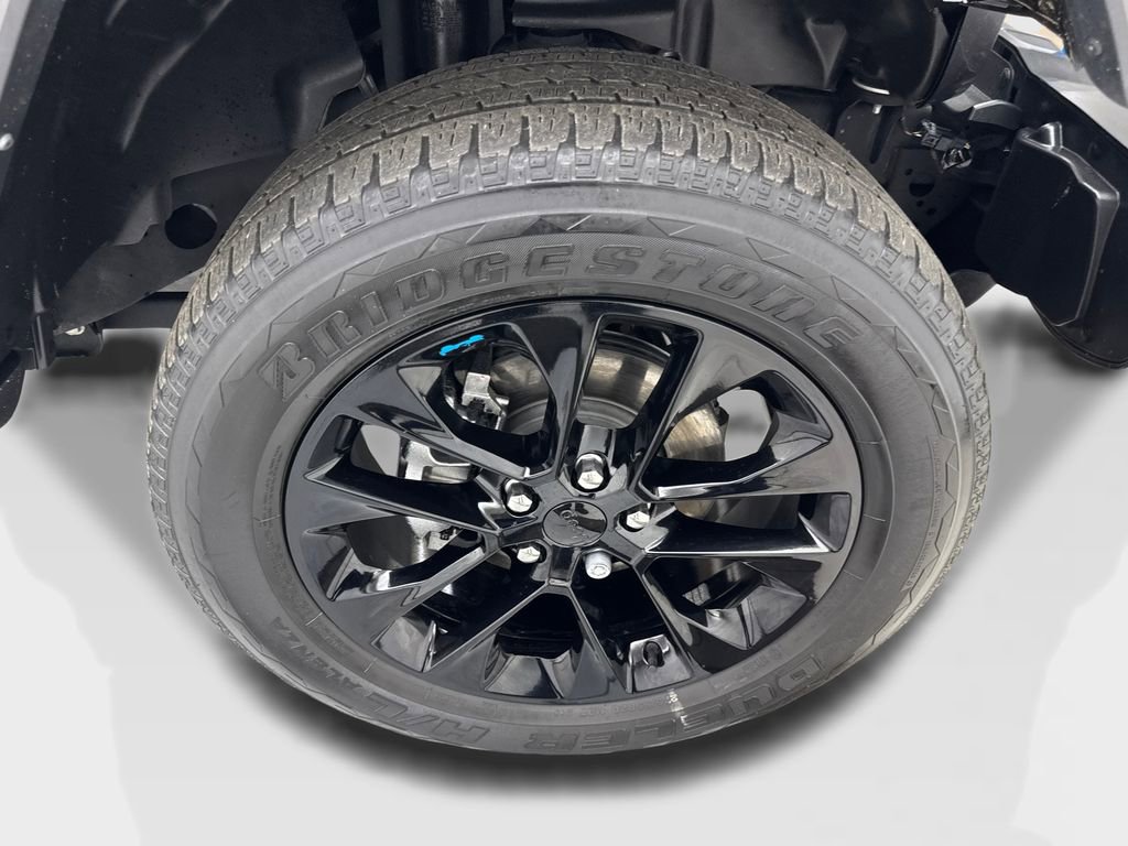 Used 2022 Jeep Wrangler Unlimited Sahara w/ Cold Weather Group image 84