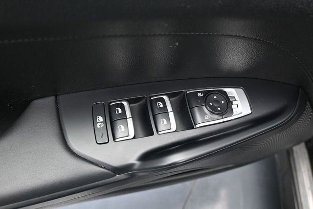 Used 2025 Kia K5 LXS FWD image 13