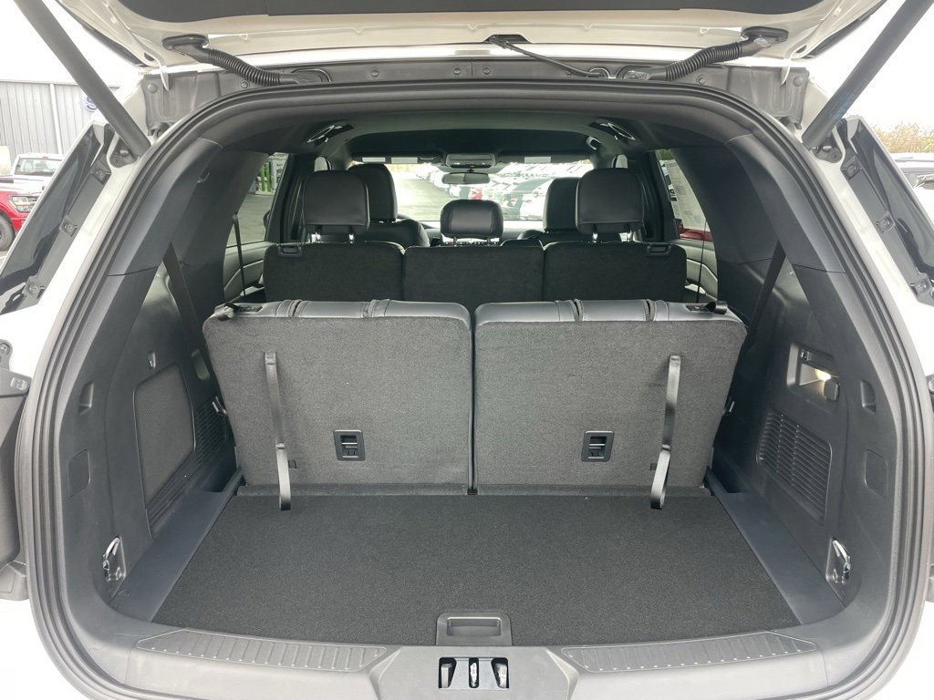 New 2026 Ford Explorer ST-Line w/ ST-Line Street Pack image 33