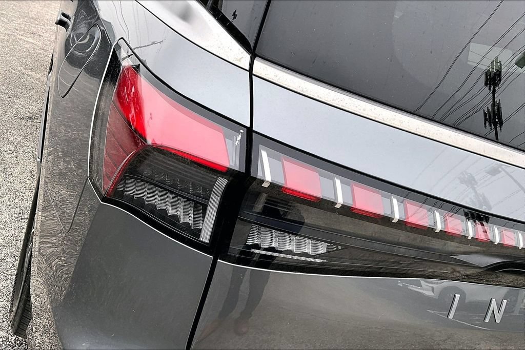 Certified 2025 INFINITI QX80 Sensory AWD/4WD image 42