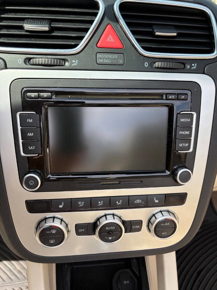 Used 2013 Volkswagen Eos Komfort image 33