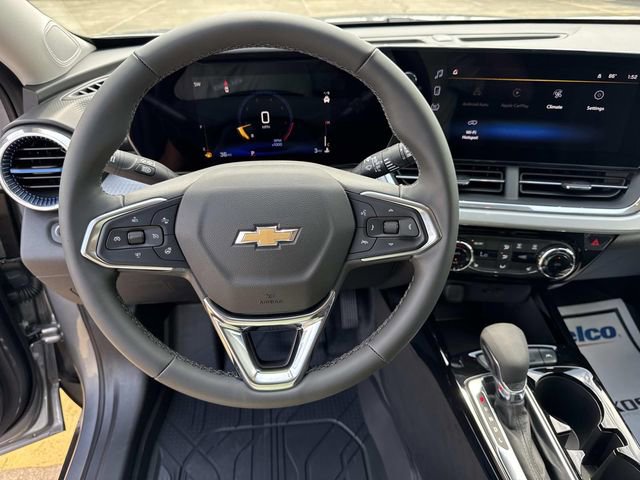 New 2026 Chevrolet Trax LT w/ Driver Confidence Package FWD image 21