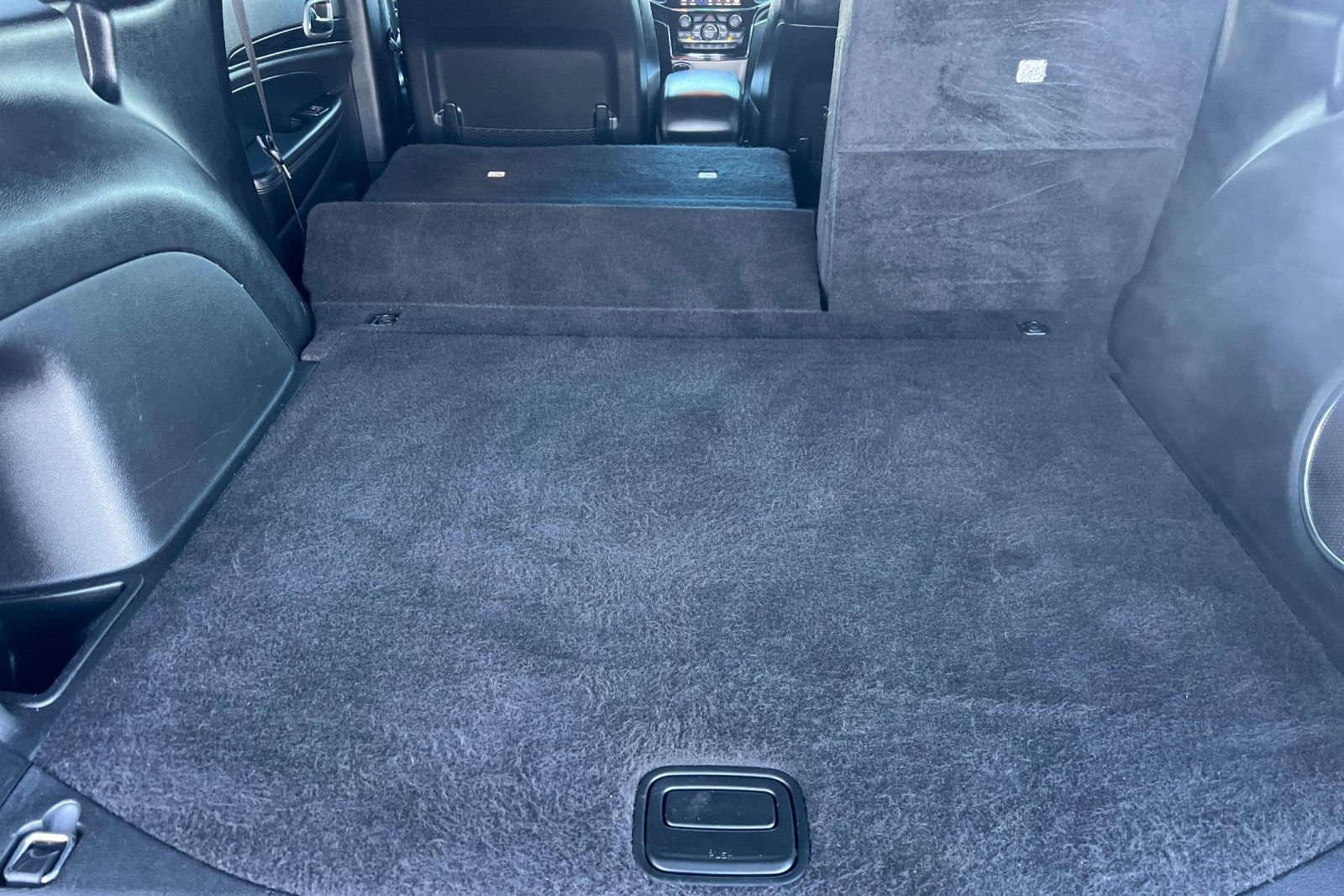 Used 2021 Jeep Grand Cherokee Limited w/ Luxury Group II image 15