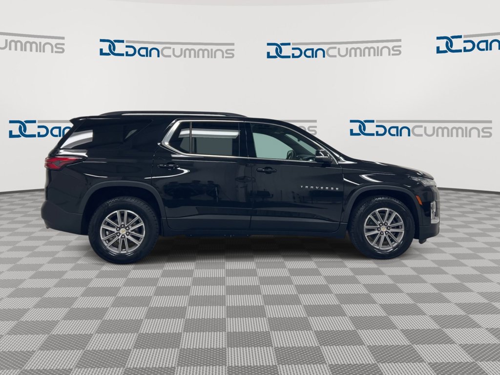 Used 2022 Chevrolet Traverse LT w/ LPO, Floor Liner Package AWD/4WD image 9