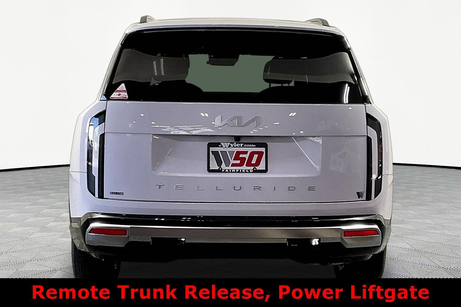 Used 2027 Kia Telluride SX w/ Towing Package FWD image 5