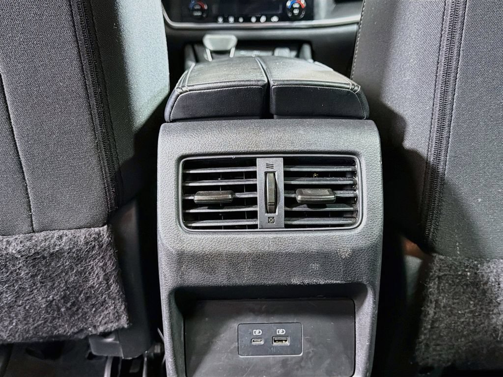 Used 2023 Nissan Rogue SV AWD/4WD image 24