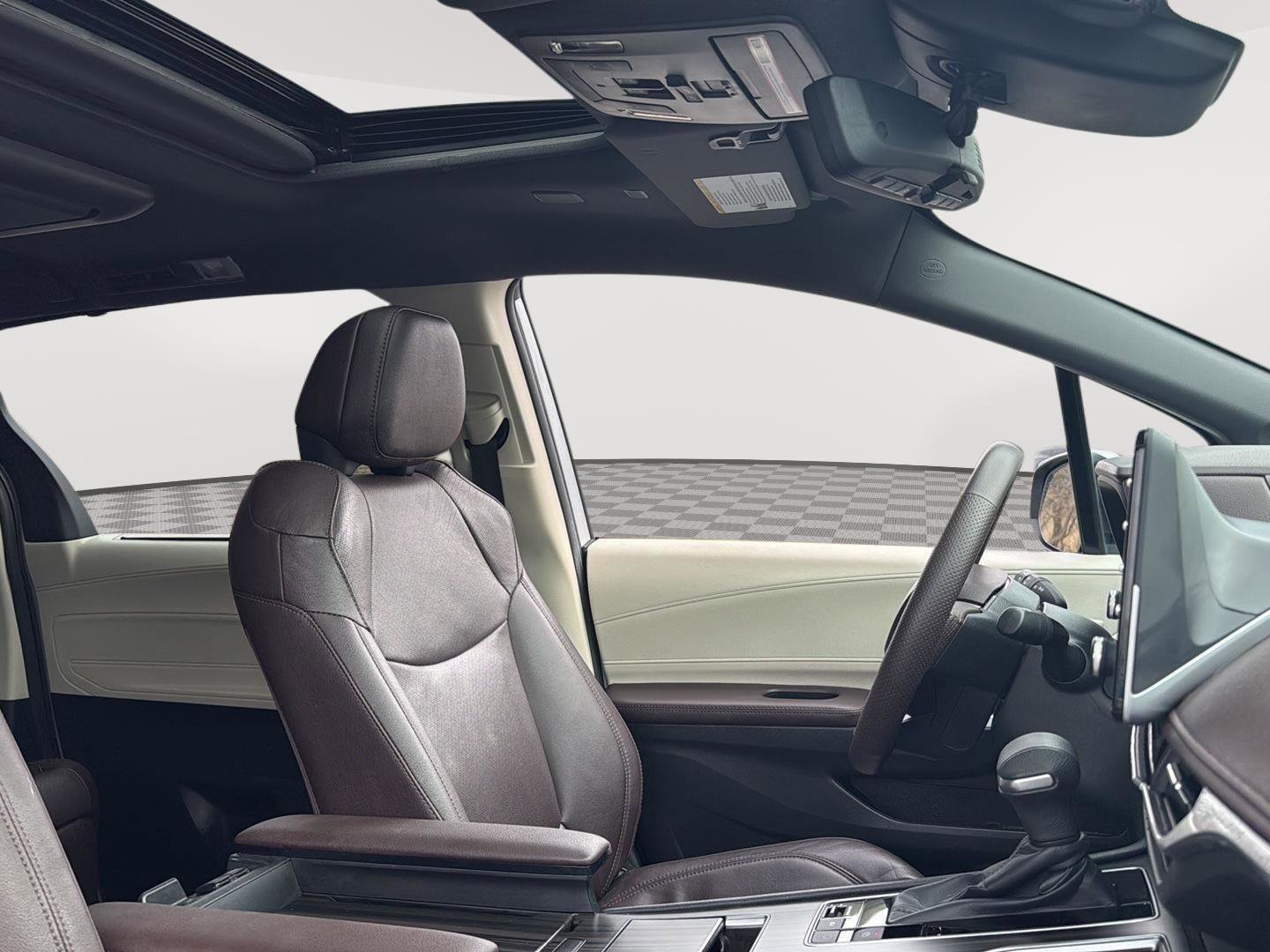 Used 2022 Toyota Sienna Platinum image 13