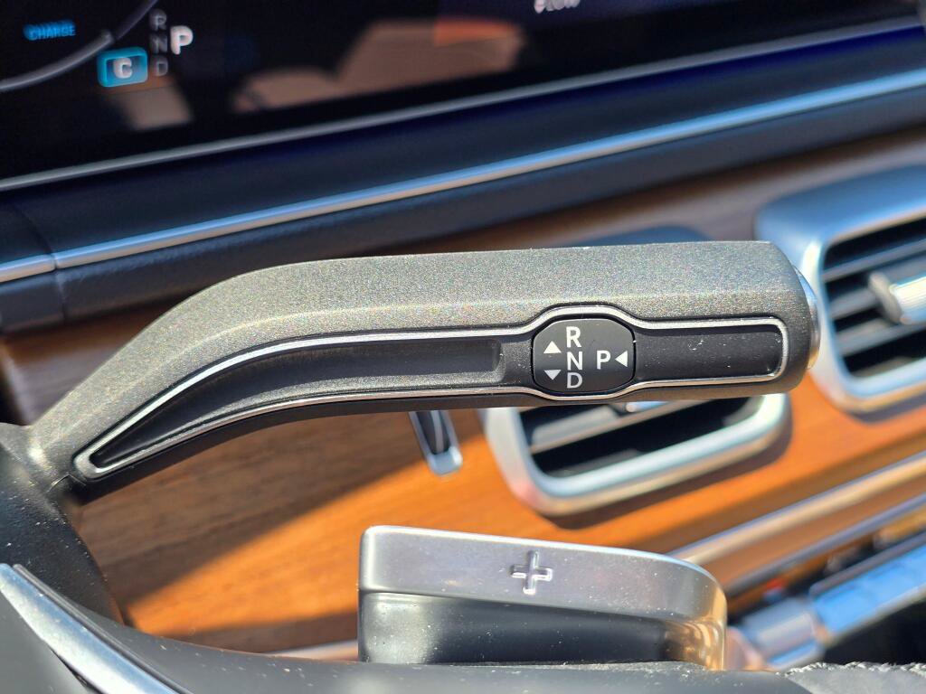 Used 2024 Mercedes-Benz GLE 350 4MATIC w/ Driver Assistance Package image 63