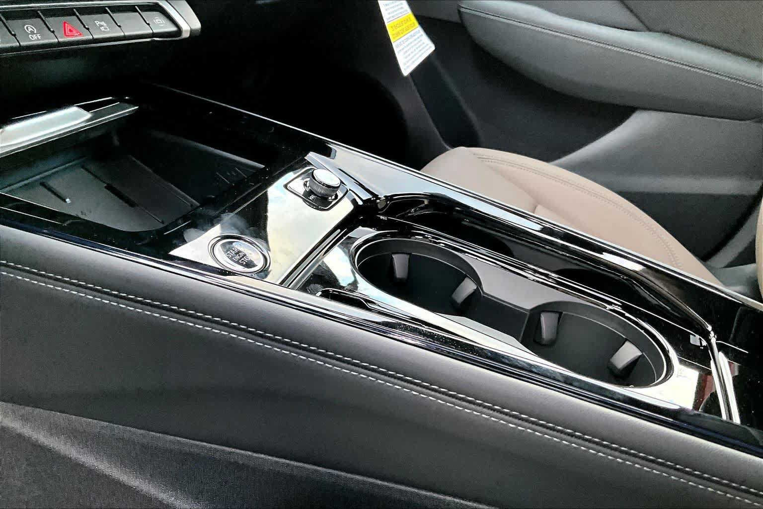 New 2026 Audi Q3 quattro 2.0T AWD/4WD image 7