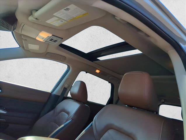 Used 2022 Nissan Pathfinder Platinum w/ Cargo Package image 22