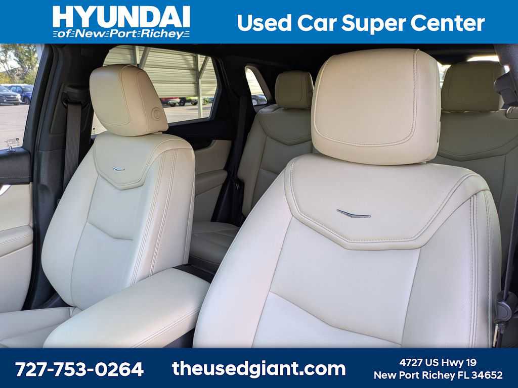 Used 2017 Cadillac XT5 FWD image 7