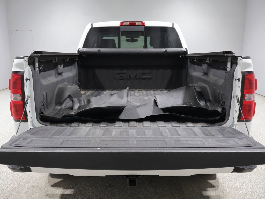 Used 2015 GMC Sierra 1500 SLT w/ All-Terrain Package AWD/4WD image 5
