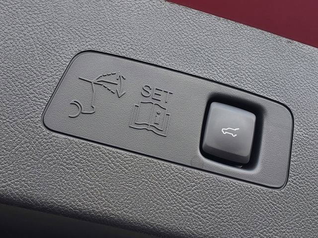 Certified 2023 Lincoln Corsair Reserve w/ Equipment Group 201A image 34