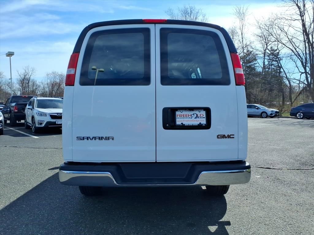 Used 2024 GMC Savana 2500 Work Van w/ Driver Convenience Package image 14