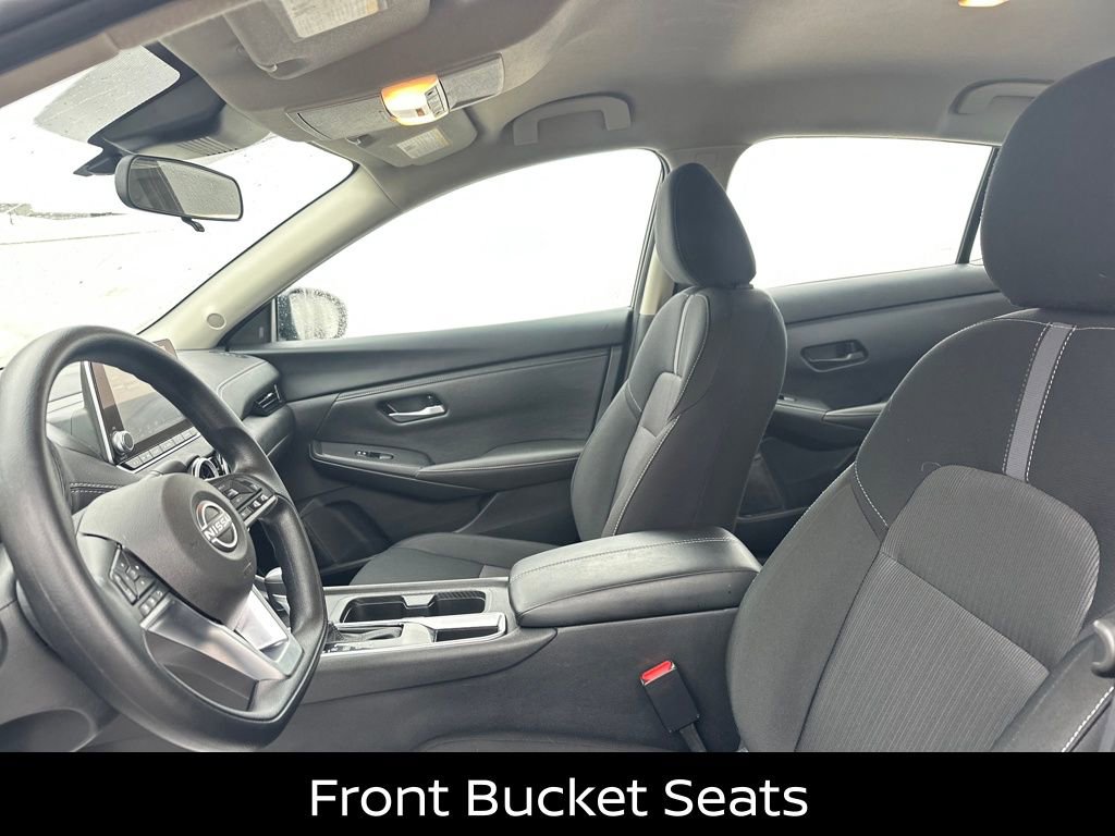 Certified 2025 Nissan Sentra SV w/ Trunk Package image 11