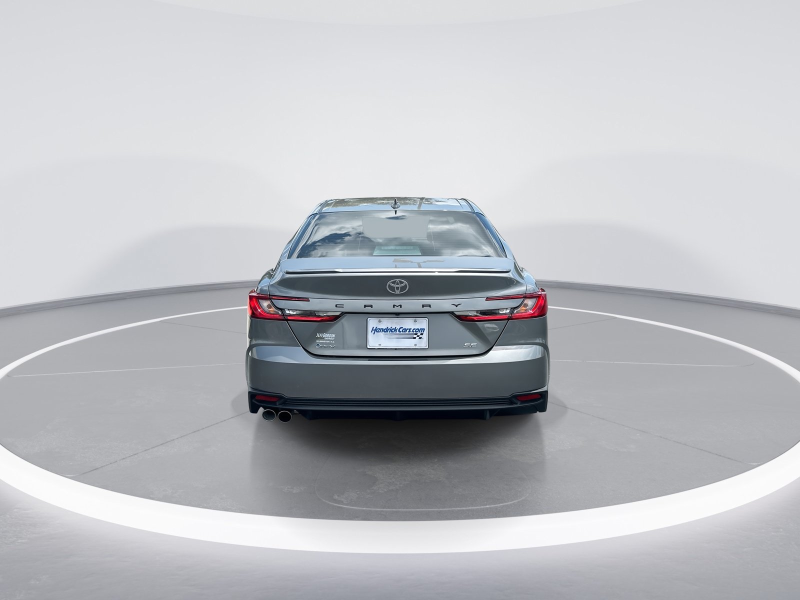 Used 2026 Toyota Camry SE w/ Multimedia Upgrade Package FWD image 8
