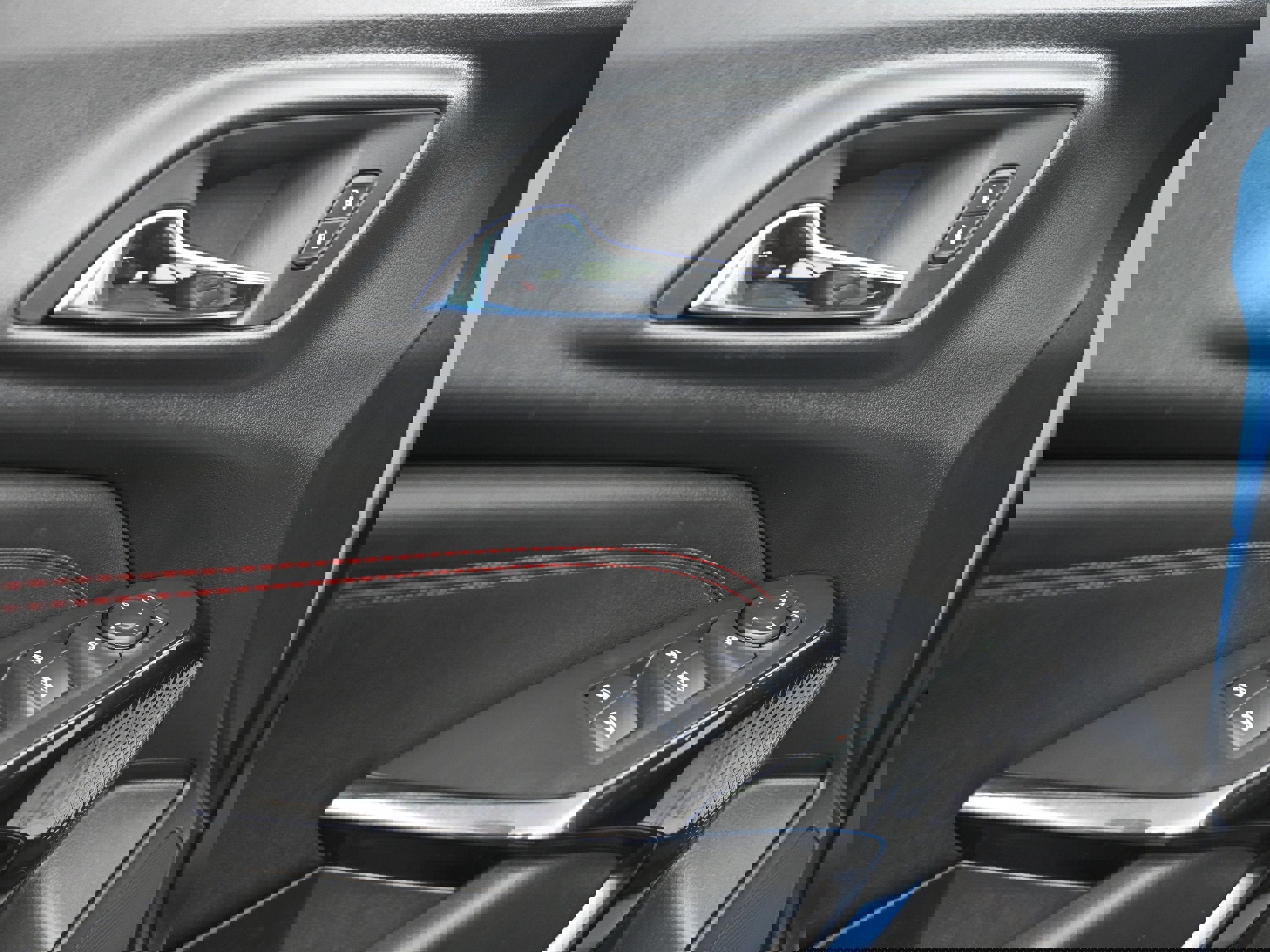 Certified 2024 Chevrolet Trax RS w/ Sunroof Package image 25