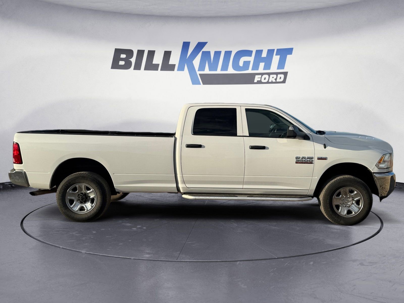 Used 2018 RAM 3500 Tradesman w/ Chrome Appearance Group image 6