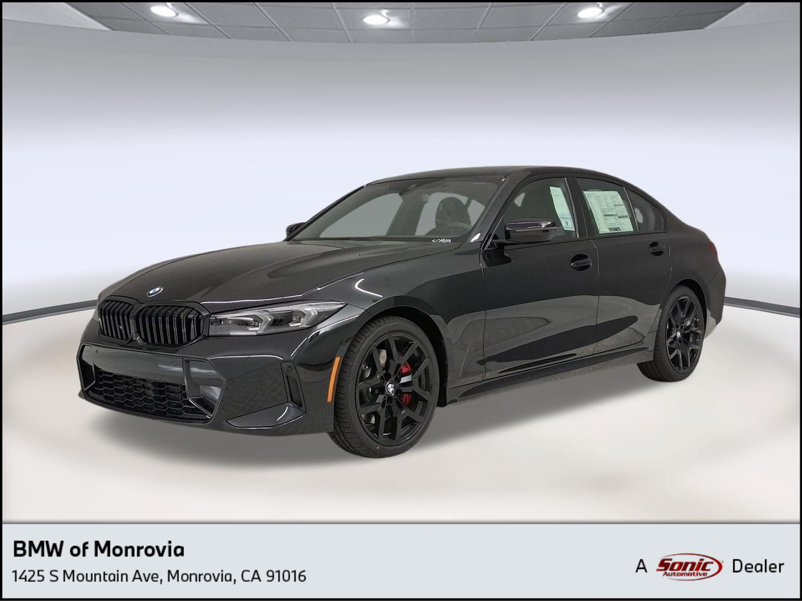 New 2026 BMW 330i Sedan w/ M Sport Package