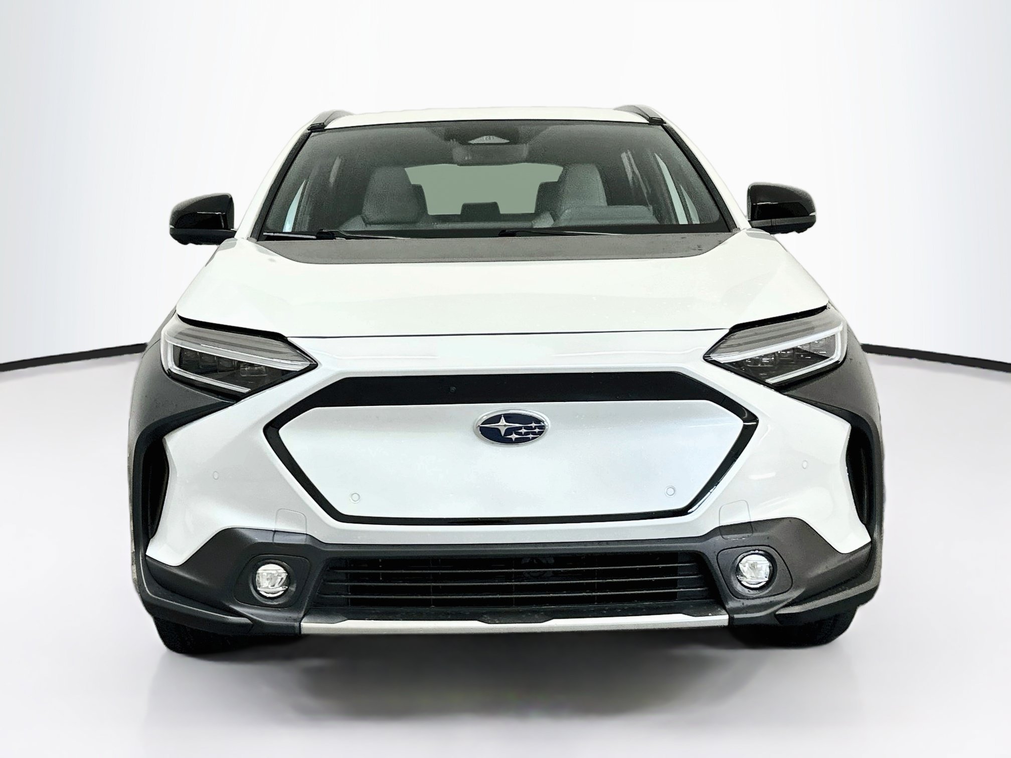 Used 2023 Subaru Solterra AWD image 2