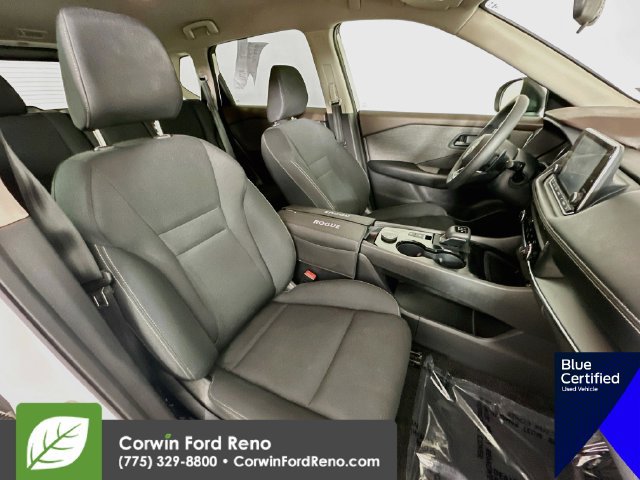 Used 2023 Nissan Rogue S AWD/4WD image 29