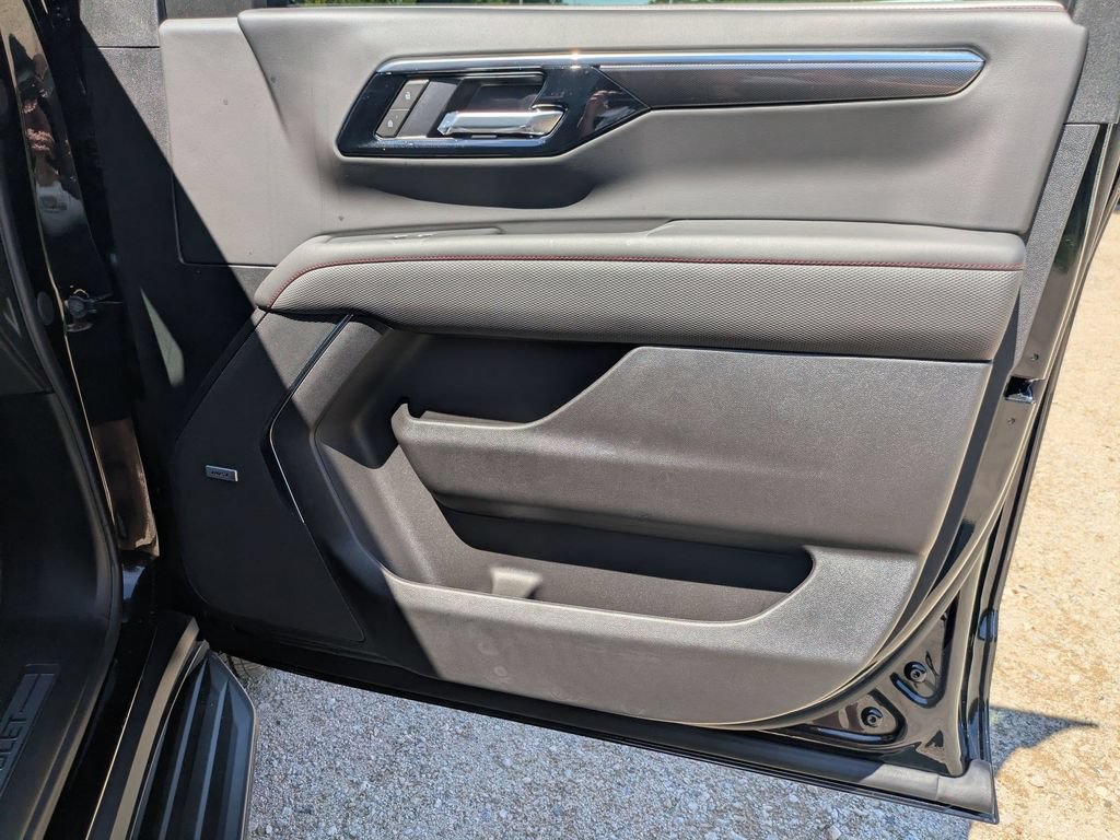 New 2026 Chevrolet Tahoe RST w/ RST Capability Package AWD/4WD image 39