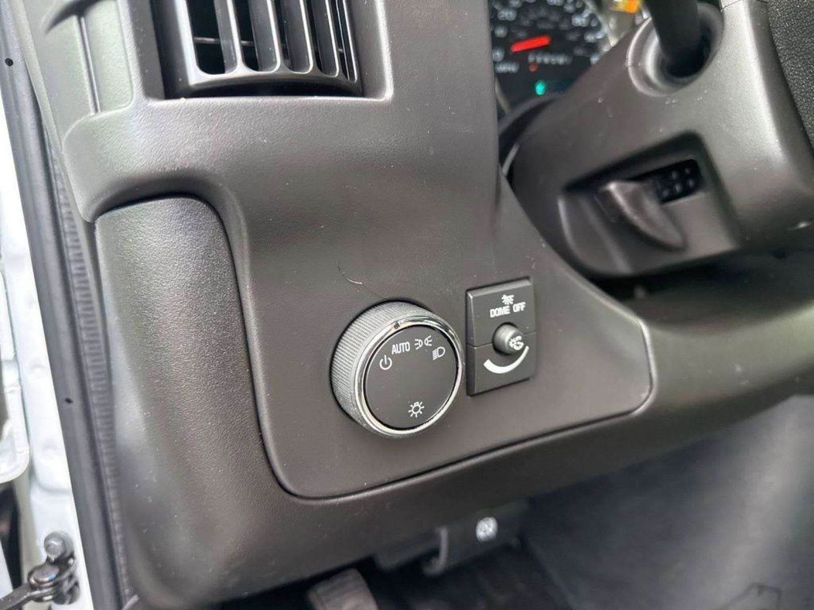 New 2026 Chevrolet Express 2500 w/ Driver Convenience Package RWD image 22