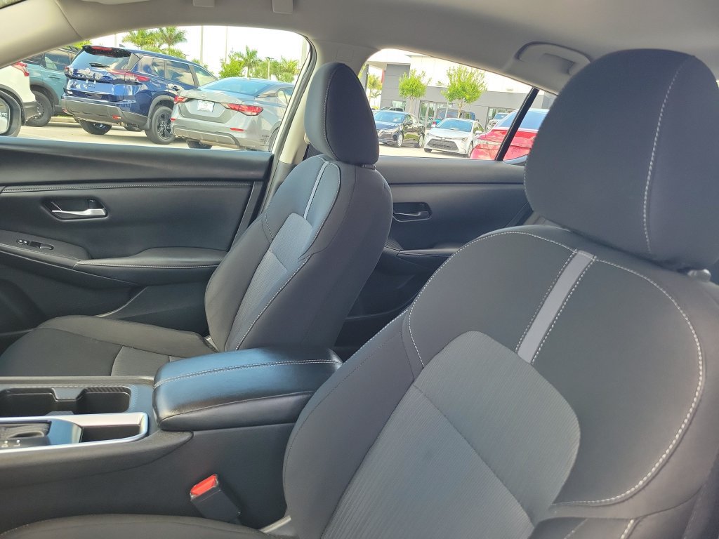 Certified 2024 Nissan Sentra SV FWD image 16