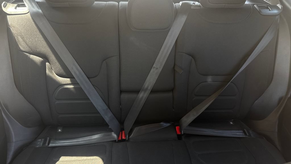 Used 2019 Jeep Renegade Latitude w/ Popular Equipment Group AWD/4WD image 21