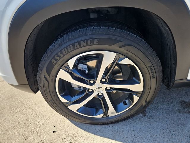 Used 2024 Chevrolet Trax RS FWD image 28