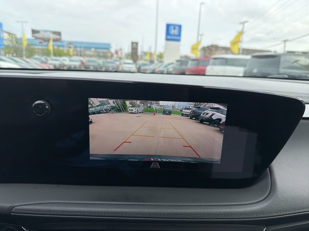 Used 2024 Buick Encore GX Sport Touring AWD/4WD image 25