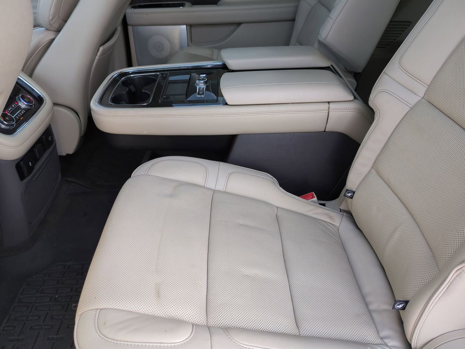 Used 2018 Lincoln Navigator L Reserve w/ Technology Package image 25