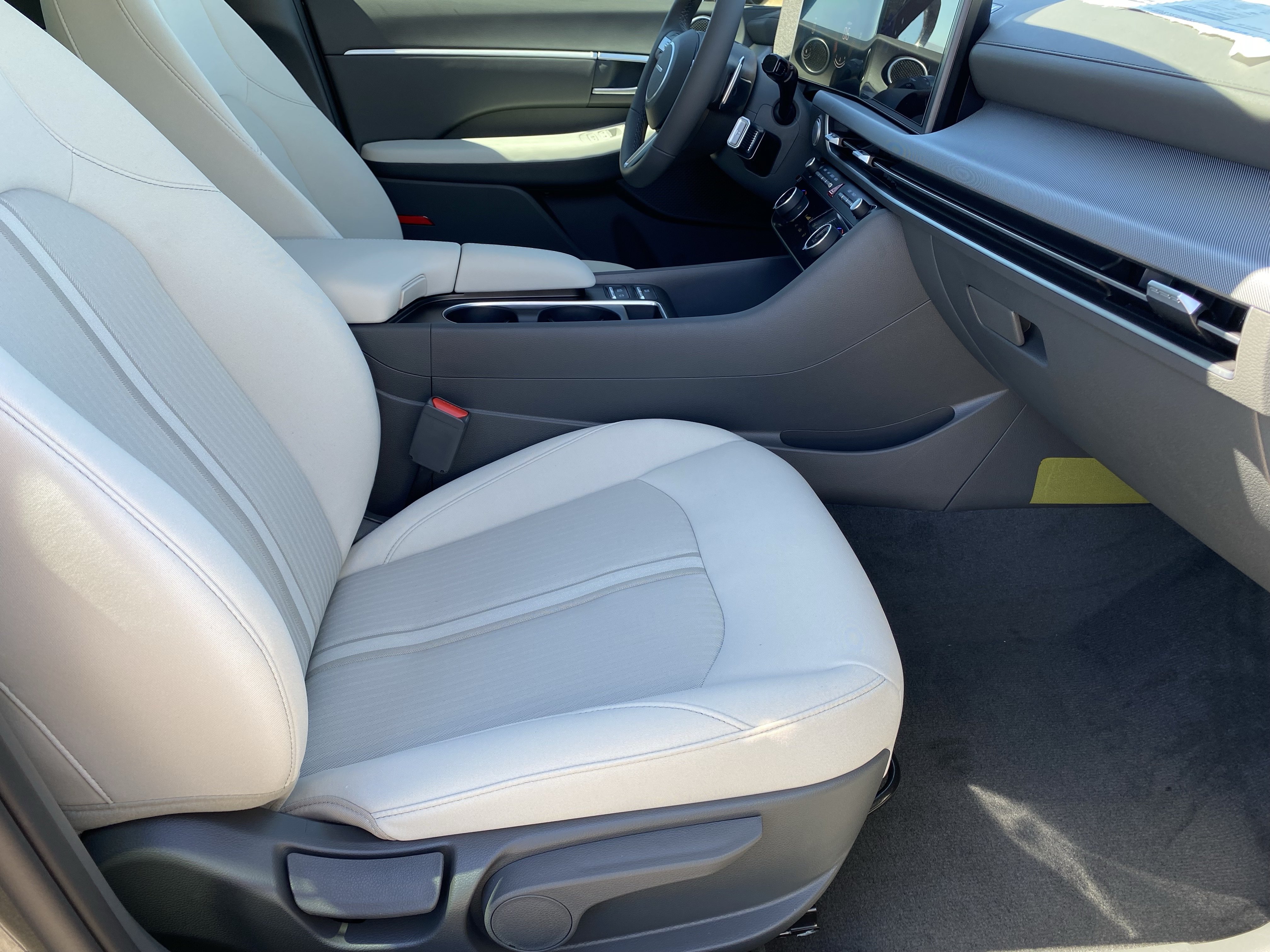 New 2026 Hyundai Sonata SEL FWD image 11