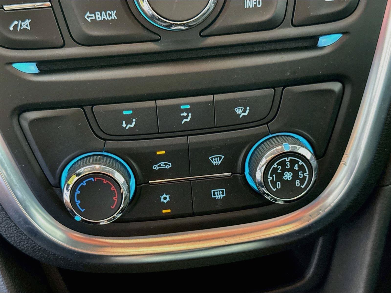 Used 2016 Buick Encore FWD image 9