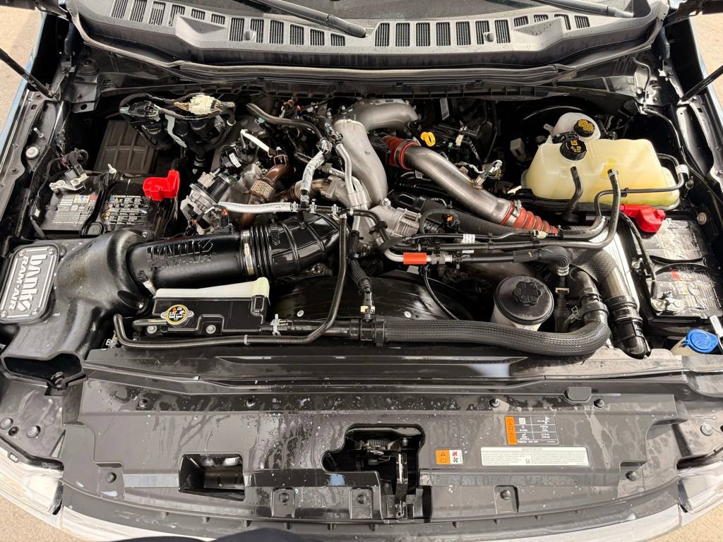 Used 2023 Ford F250 Platinum AWD/4WD image 32