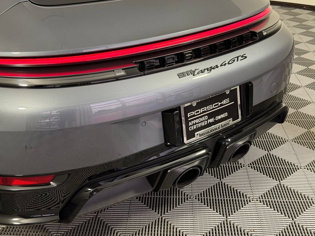 Certified 2026 Porsche 911 Targa 4 GTS AWD/4WD image 10