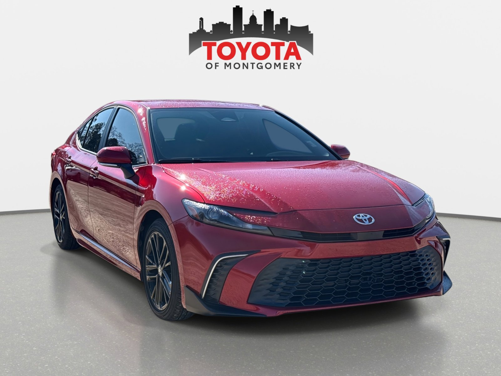 Used 2025 Toyota Camry SE w/ Multimedia Upgrade Package image 1