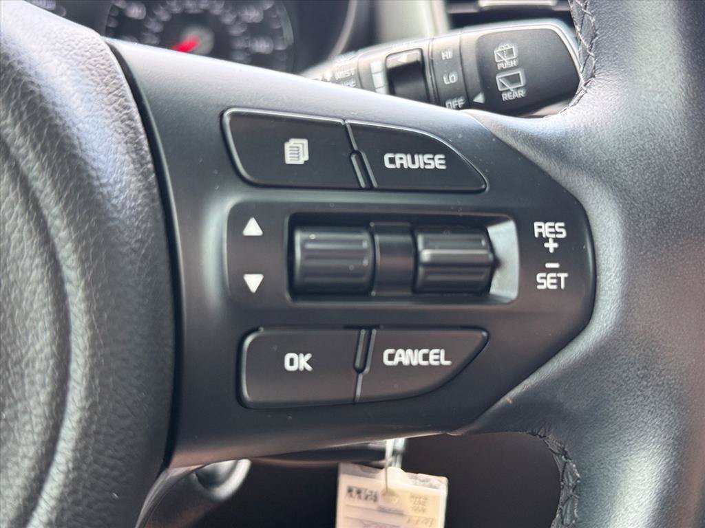 Used 2017 Kia Sorento AWD w/ LX Convenience Package image 19
