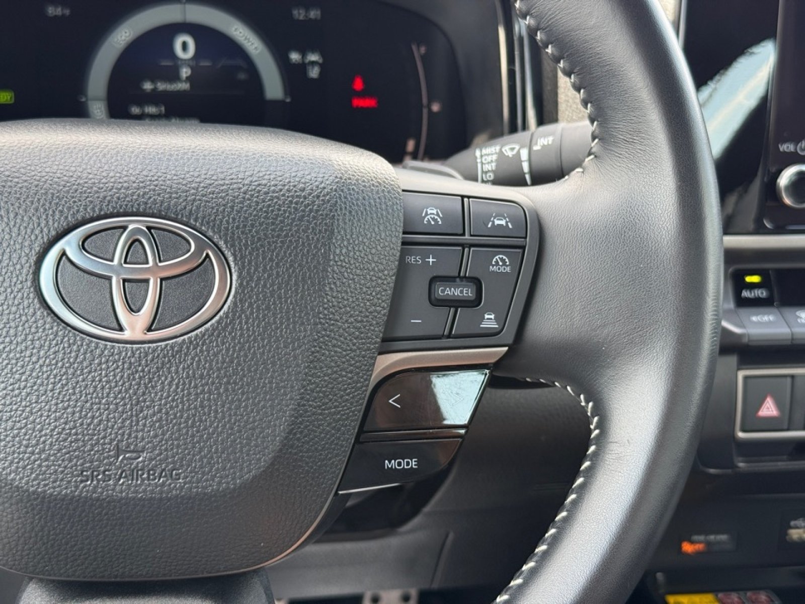 Used 2025 Toyota Camry SE FWD image 22