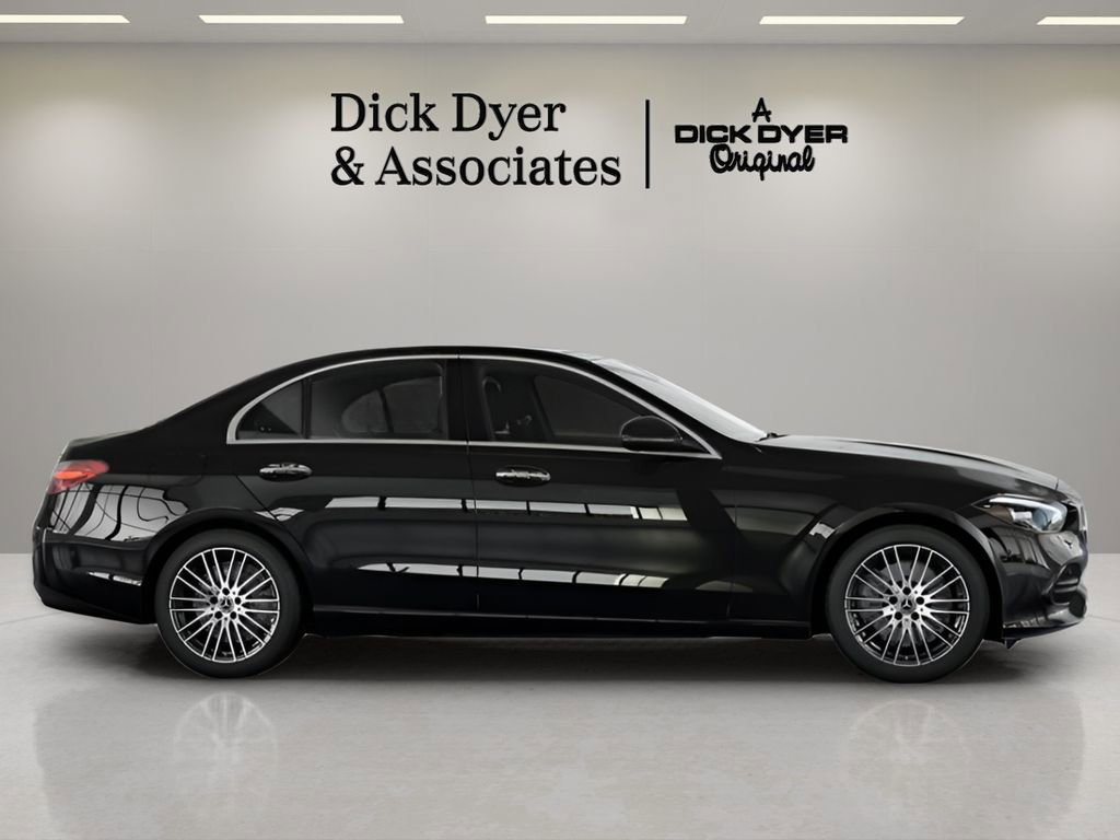 Used 2025 Mercedes-Benz C 300 Sedan image 10