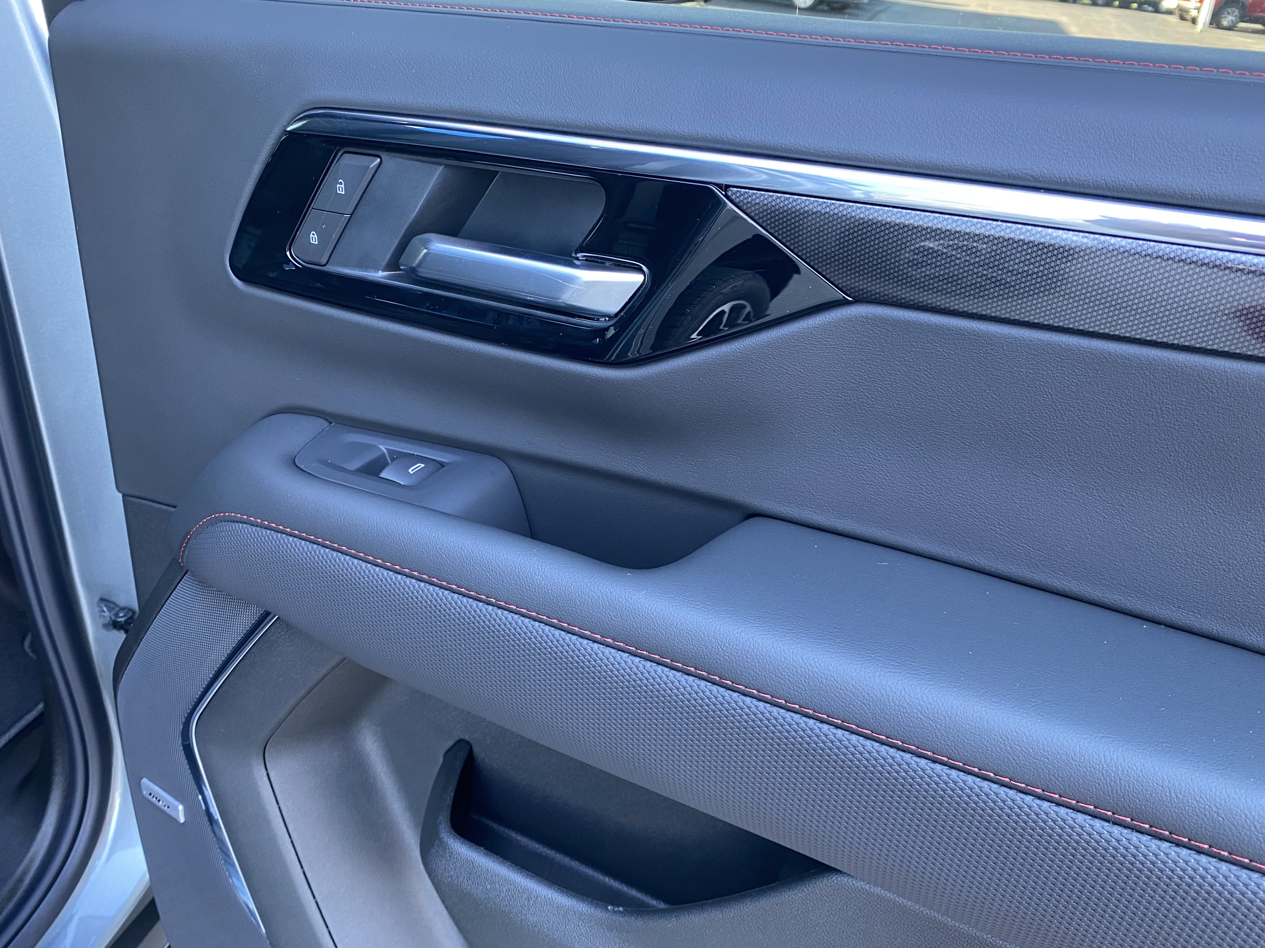 New 2026 Chevrolet Tahoe RST w/ Advanced Technology Package image 36