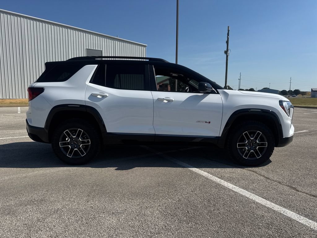 Used 2026 GMC Terrain AT4 w/ Convenience Package III AWD/4WD image 8