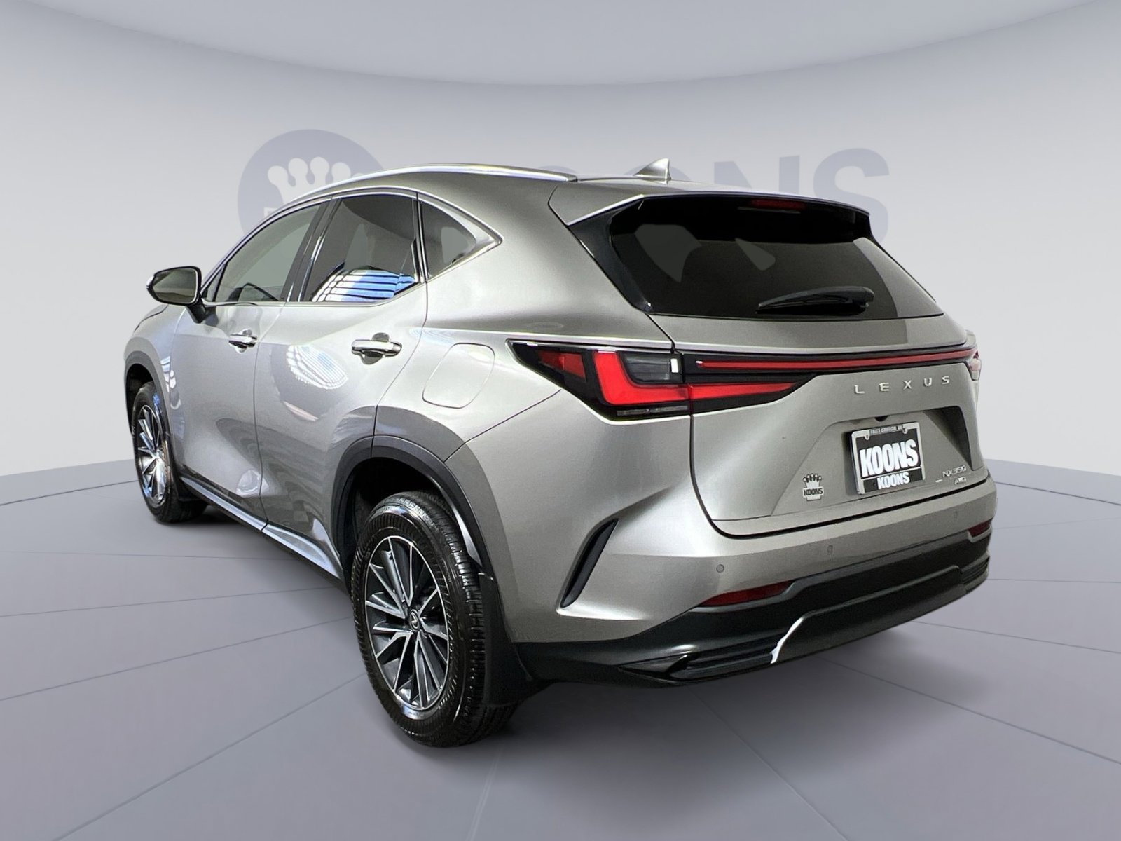 Used 2022 Lexus NX 350 AWD image 4