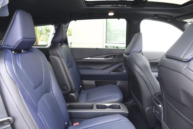 New 2026 INFINITI QX60 Sport w/ Dark Cargo Package image 26
